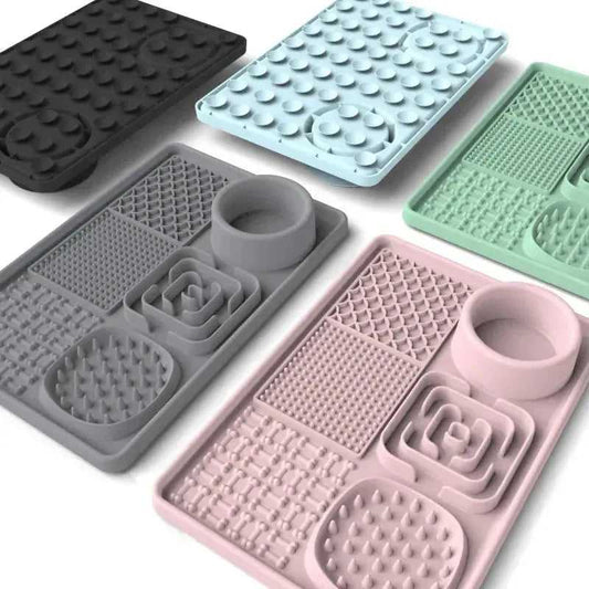 Pet Licking Mat Pet Eating Ware Dog Slow Food Mat Placemat Dog Feeder Supplies Suction Cup Dog Bathing Distraction